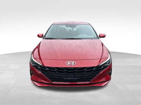 Certified 2023 Hyundai Elantra SEL w/ Convenience Package FWD image 2