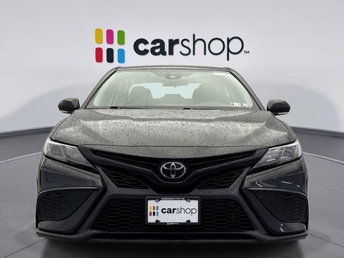 Used 2023 Toyota Camry SE image 8