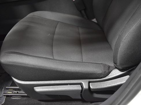 Certified 2025 Nissan Sentra S FWD image 17