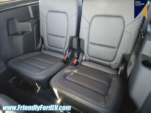 Certified 2025 Ford Bronco Badlands w/ Sasquatch Package AWD/4WD image 8