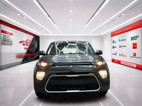 Used 2020 Kia Soul S FWD image 3