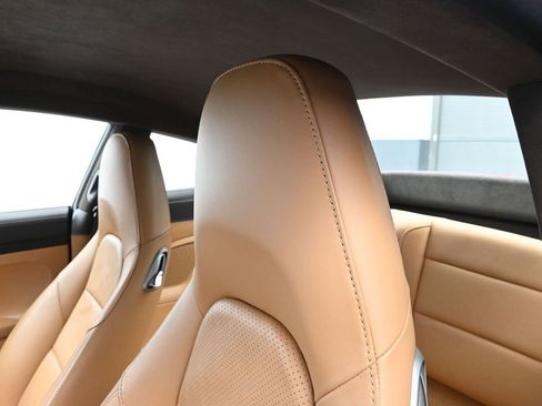 Used 2016 Porsche 911 Carrera GTS image 17