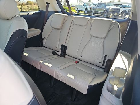 New 2026 Kia Carnival SX Prestige image 28