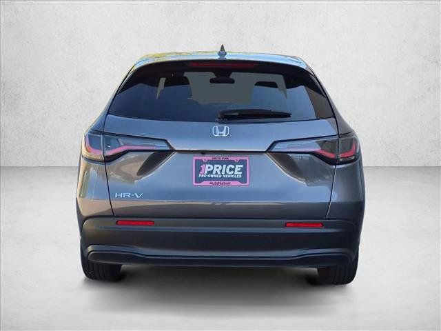 Certified 2027 Honda HR-V LX image 7