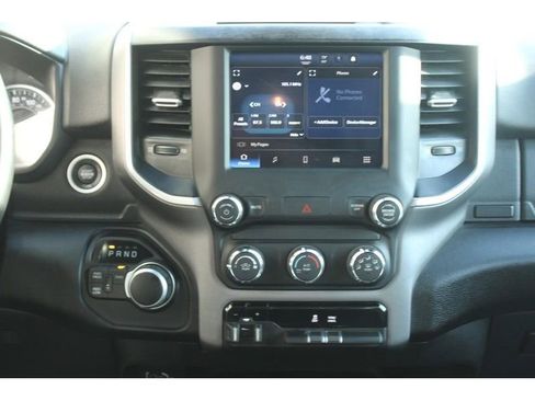 Used 2024 RAM 2500 Big Horn w/ Bed Utility Group image 17