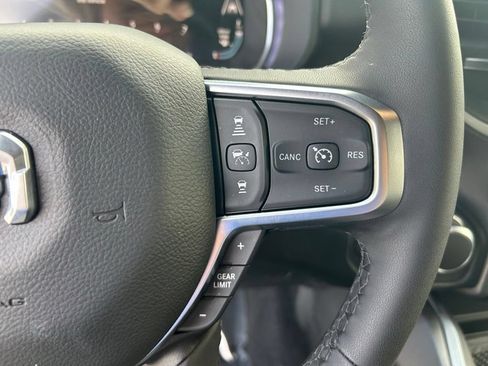 Used 2025 RAM 1500 Big Horn RWD image 42