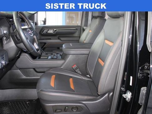Used 2025 GMC Sierra 2500 AT4 w/ AT4 Premium Plus Package image 23