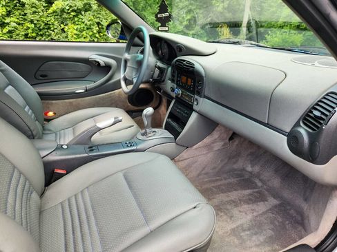 Used 1999 Porsche 911 Carrera 2dr Coupe image 7