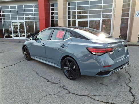 Certified 2024 Nissan Sentra SR w/ SR Premium Package image 19