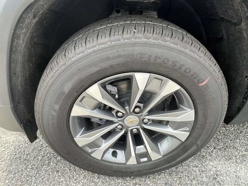 New 2026 Chevrolet Equinox LT FWD image 9
