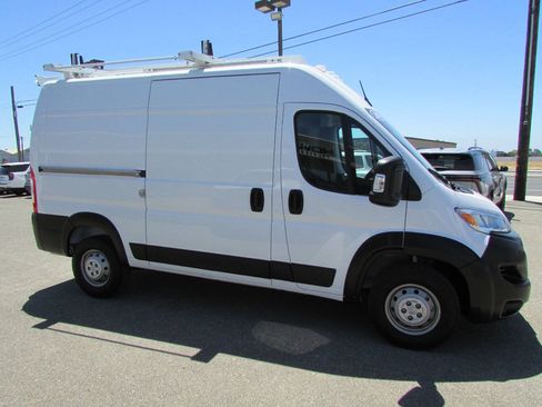 Used 2023 RAM ProMaster 1500 FWD image 5