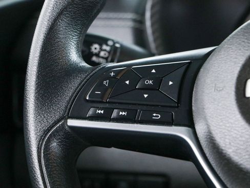 Used 2024 Nissan Sentra SV FWD image 13