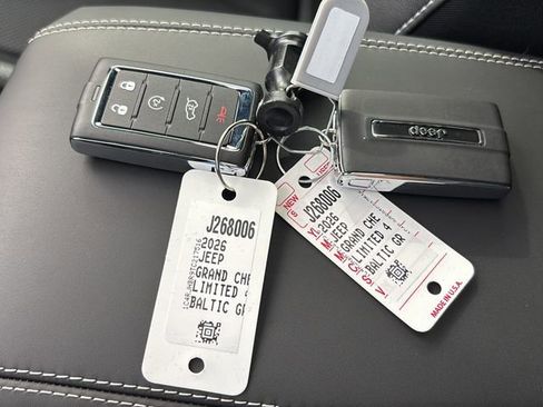 New 2026 Jeep Grand Cherokee Limited image 44