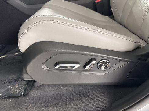 Used 2023 Acura MDX SH-AWD w/ Technology Package image 14