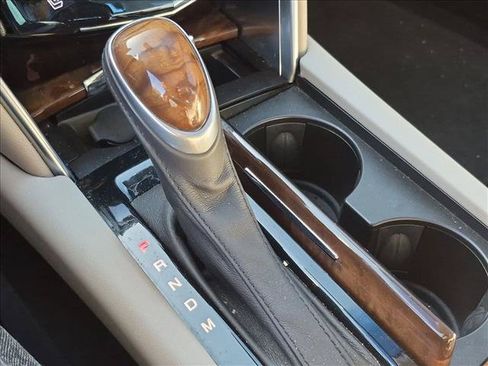 Used 2019 Cadillac XTS Luxury FWD image 12
