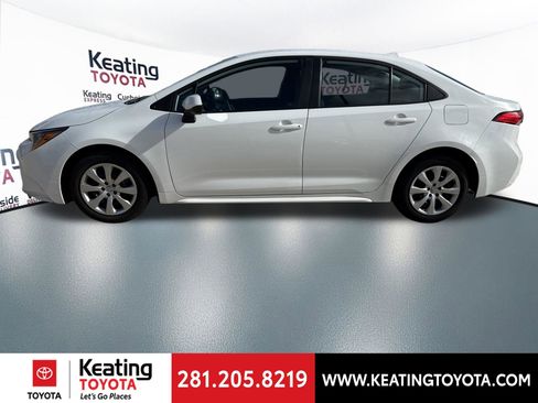 Used 2023 Toyota Corolla LE image 4