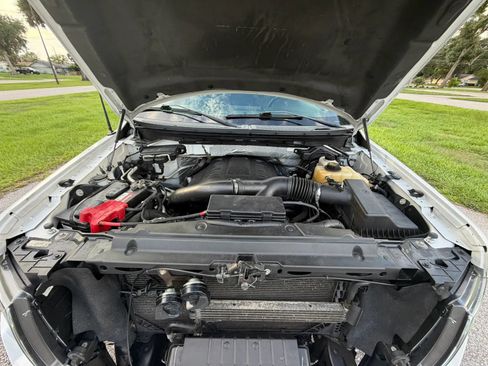 Used 2013 Ford F150 FX4 w/ Mid Equipment Group AWD/4WD image 25