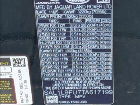 Used 2026 Land Rover Range Rover Sport Dynamic SE image 17