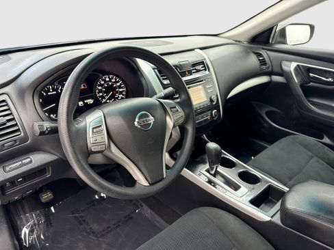 Used 2015 Nissan Altima 2.5 S w/ Special Edition Package FWD image 18