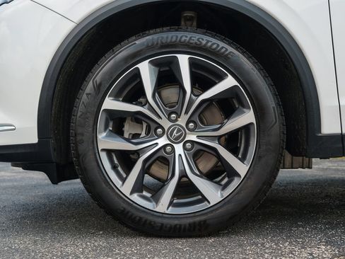Certified 2024 Acura MDX SH-AWD w/ Technology Package image 11