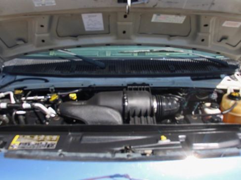 Used 2012 Ford E-450 and Econoline 450 Super Duty w/ Shuttle Bus Prep Pkg image 12