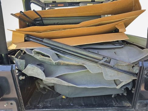 Used 1997 Jeep Wrangler Sport AWD/4WD image 21