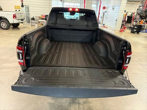 Certified 2024 RAM 2500 Big Horn w/ Night Edition AWD/4WD image 24