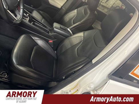 Used 2022 Jeep Compass Limited image 12