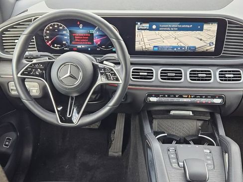 Certified 2025 Mercedes-Benz GLE 450 4MATIC image 25
