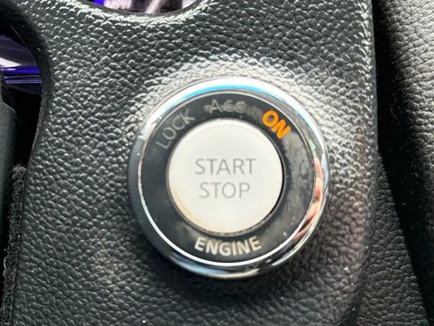 Used 2009 INFINITI G37 Journey w/ Premium Pkg image 20