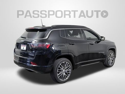 Used 2023 Jeep Compass Limited w/ Elite Group AWD/4WD image 7
