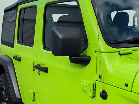 Used 2021 Jeep Wrangler Unlimited Sport image 12