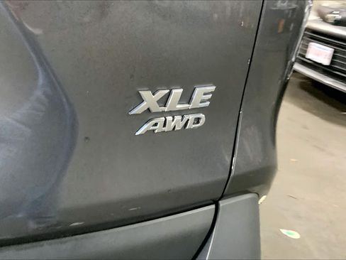 Used 2023 Toyota RAV4 XLE w/ Convenience Package AWD/4WD image 10