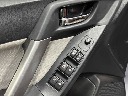 Used 2015 Subaru Forester 2.5i Touring w/ Popular Package #2 image 20
