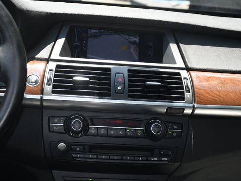 Used 2013 BMW X6 xDrive50i AWD/4WD image 18