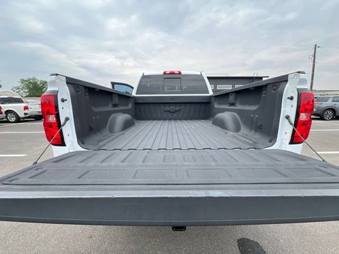 Used 2018 Chevrolet Silverado 2500 LTZ w/ Vortec Plus Package AWD/4WD image 29