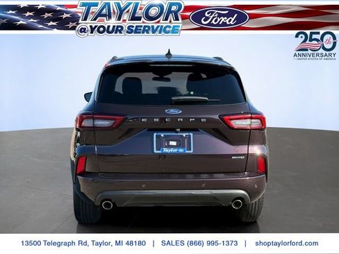 Used 2023 Ford Escape ST-Line w/ Tech Pack #1 AWD/4WD image 4