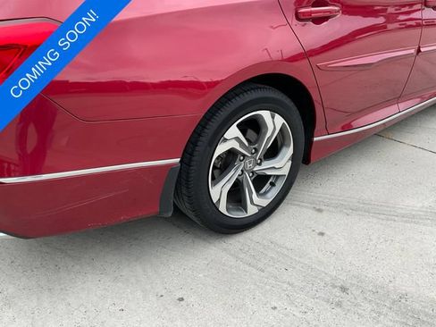 Used 2020 Honda Accord EX image 6