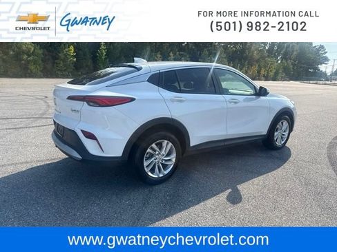 Used 2025 Buick Envista Preferred FWD image 5