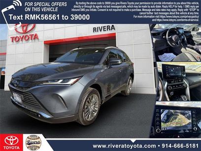 Used 2022 Toyota Venza XLE