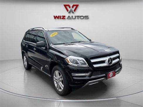 Used 2014 Mercedes-Benz GL 450 4MATIC image 3