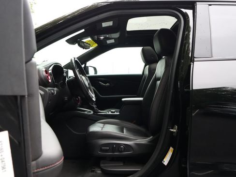 Certified 2021 Chevrolet Blazer RS w/ Enhanced Convenience Package AWD/4WD image 37