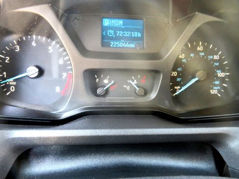 Used 2015 Ford Transit 250 130 Low Roof w/ Exterior Upgrade Package image 9