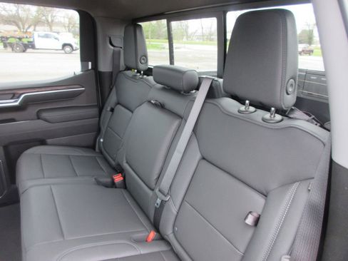 New 2026 GMC Sierra 1500 SLT w/ SLT Premium Plus Package AWD/4WD image 16