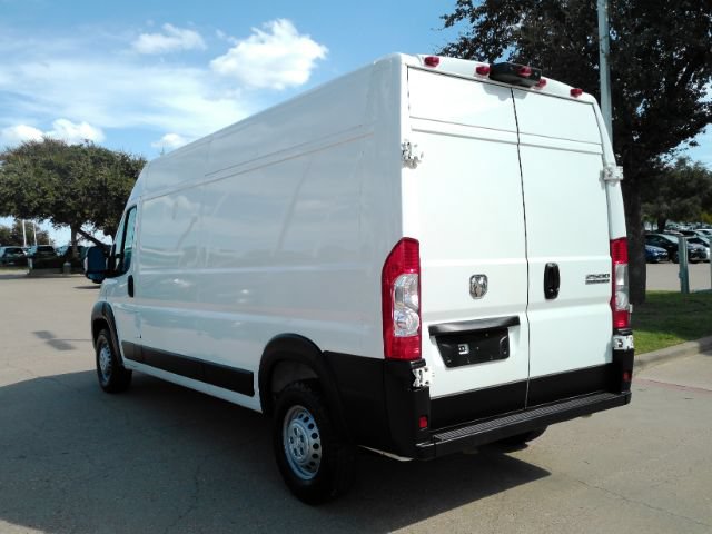 Used 2025 RAM ProMaster 2500 w/ Convenience Group FWD image 16