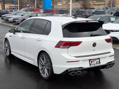 Used 2024 Volkswagen Golf R image 8