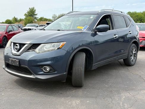 Used 2016 Nissan Rogue SL w/ SL Premium Package AWD/4WD image 3