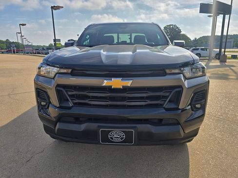 Used 2024 Chevrolet Colorado LT w/ LT Convenience Package RWD image 8