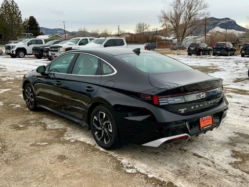 Used 2024 Hyundai Sonata SEL image 3