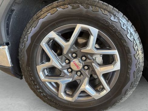 Used 2022 GMC Sierra 1500 SLT RWD image 24